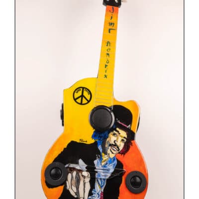 03 Guitare décorée "Jimi Hendrix" avec éclairage Led et enceintes Bluetooth
